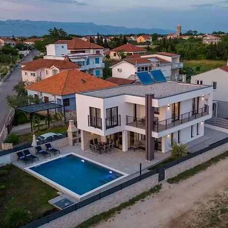 Villa Brand New Olivia 30m From The Sea With Heated Pool And Jacuzzi Zaton (Zadar)
