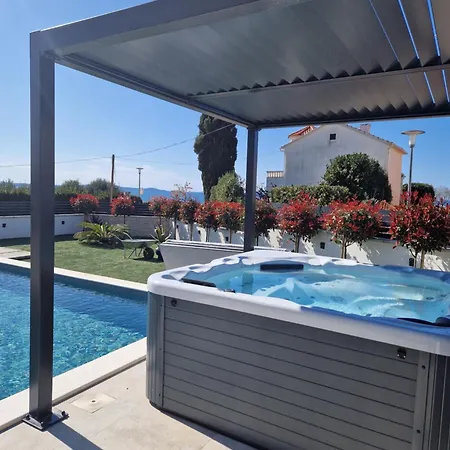 Villa Brand New Olivia 30m From The Sea With Heated Pool And Jacuzzi Zaton (Zadar)